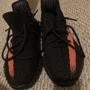 Yeezy 350 v2 “red”